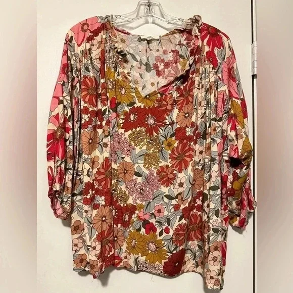 Entro 3/4 sleeve floral blouse size S - Picture 1 of 7